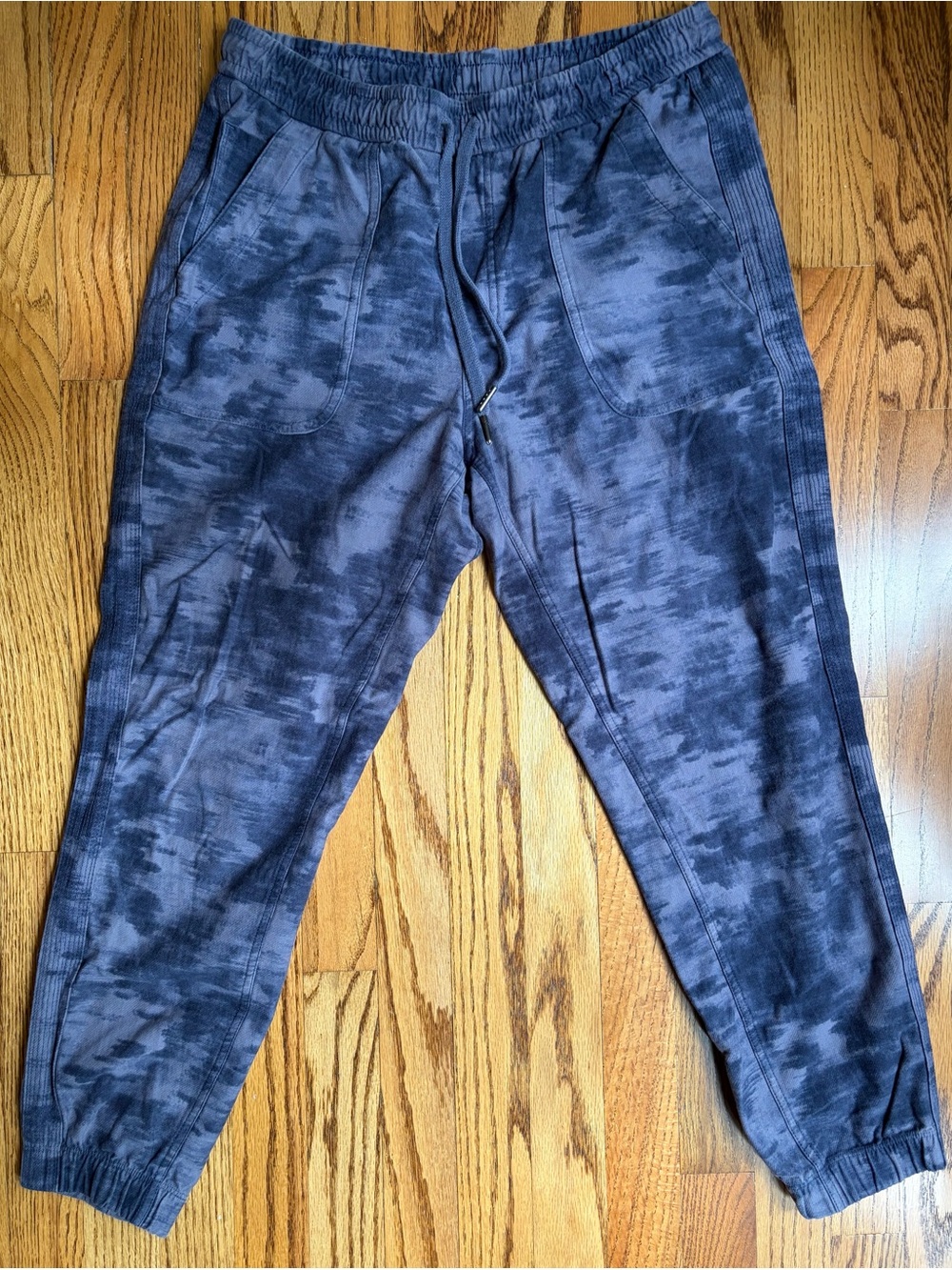 Athleta Farallon Navy Tie-Dye Women’s Jogger Pants